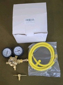 (1) Nitrogen Regulator 600 PSI Delivery Pressure Connection Gauges With 60" Hose