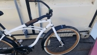 26" White Huffy Bike - 3