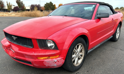 2007 FORD MUSTANG - LEATHER SEATS - WEATHER MATS