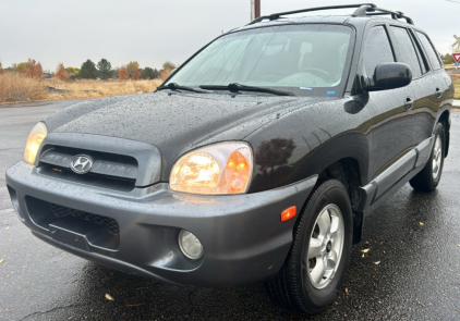 2005 HYUNDAI SANTA FE - AFTERMARKET STEREO - TINTED WINDOWS!