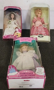 Disney Bella Porcelain Doll,Birthstone Porcelain Doll Collection (Dianna) Soft Expressions Genuine Porcelain Doll..