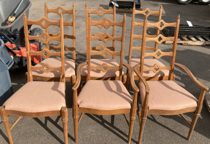 6 Wooden Chairs With Cushions
