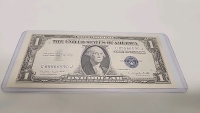 (2) 1935 G Consecutive Serial Number $1 Silver Certificates In Protective Cases - 2