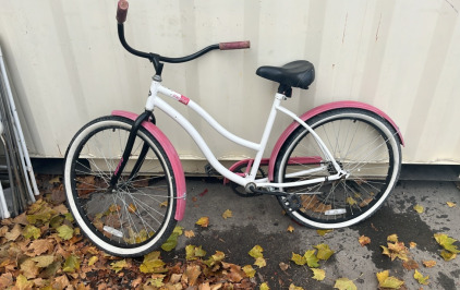 Huffy Cranbrook beach Cruiser.