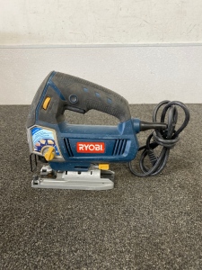 Ryobi Jigsaw Powers On