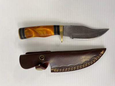 Fixed Blade Demascus Knife