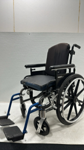 Breezy Ultra4 Wheelchair