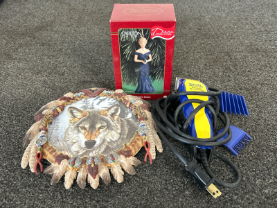 Collectible Princess Diana Xmas Ornament, Wahl Animal Grooming Machine And Wolf Collector Plate
