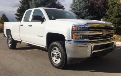 2017 CHEVROLET SILVERADO 2500HD - 4X4 - 128K MILES!