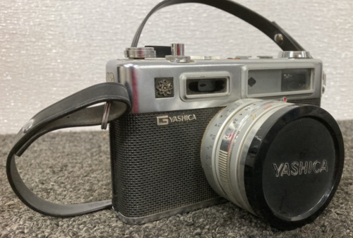 Vintage Yashica Electro 35 Camera