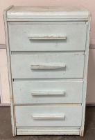 Vintage 4-Drawer Dresser