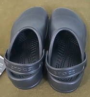 (2) Pairs Of Crocks. (1) Pair Of Yukon Vista II, Men's Size 11, Black & (1) Pair Of Bistro, Unisex, M-4/W-6 - 6