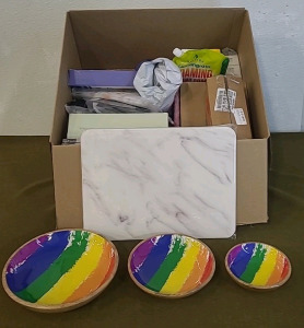 (1) Stone Drying Mat, 12"x15", White Marble Finish, (1) 3-Piece Wooden Bowl Set & (1) Box Of Assorted Amazon Overstock/ Returns