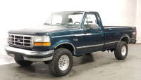 1995 Ford F150 - 4x4 - Attractive Body and Interior.