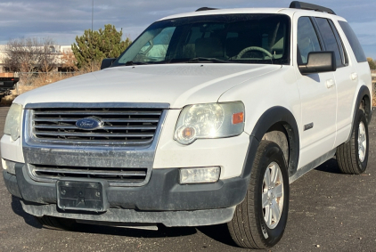 2007 FORD EXPLORER - 4X4!