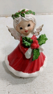 (1) Christmas Angel Music Box Figure – Japan - 1970's