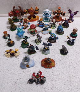 (28) Assorted Skylander Figurines for Any Game System