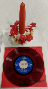 (1) 1958 Napco Christmas Candle Holder (1) Extended Play 45 RPM Royal Songs for Christmas (Red & Unbreakable) EP 701