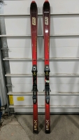 (1) Pair Of Elan PSX TC Monoblock Skis – 185cm