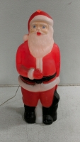 (1) Lighted Santa Claus w/ Sand Yard Decoration