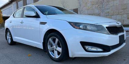 2013 KIA OPTIMA LX - CLEAN!