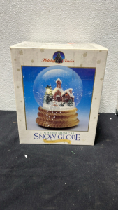 (1) Holiday Classics Lighted Musical Snow Globe (1) Kirkland Musical WaterGlobe With Revolving Base