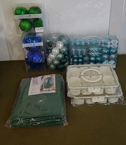 (1) Pull Over Christmas Tree Cover, (2) Sealing Organizer/ ServingTrays & (4) Containers Of Christmas Tree Decorations