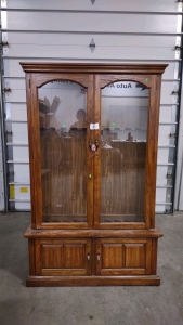 46&frac12;"x 74"x 13&frac12;" Gun Case w/ (2) Drawers Built in the Bottom