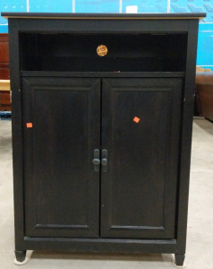 (1) Black Media Storage Cabinet w/Shelves - 29¼"x19⅞"x40⅛"