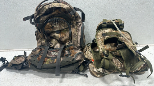 Timber Ridge Large Forest Camo Backpack, RealTree Edge Hunting Vest with Seat Attachment