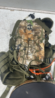 Timber Ridge Large Forest Camo Backpack, RealTree Edge Hunting Vest with Seat Attachment - 9