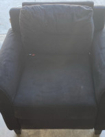 SMALL BLACK CHAIR. - 3