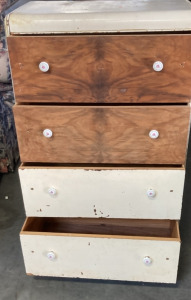 VINTAGE 4-DRAWER DRESSER. (51”X 32” X 18”).