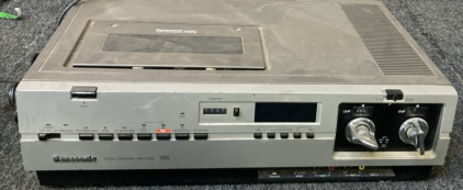 VINTAGE PANASONIC VIDEO CASSETTE RECORDER (TESTED DOES TURN ON).