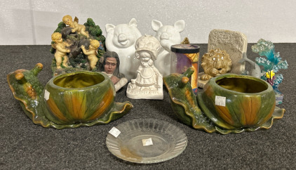 Assorted Ceramic Collectibles