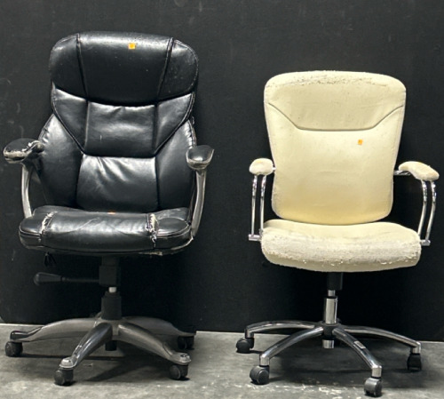 (2) Office Chairs