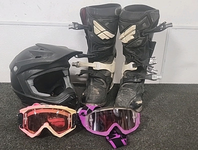 Fly Size 10 Motto Cross Boots. FULLMER DOT Rated Motorcycle Helmet Pink Scott Goggles . Purple Scott Goggles