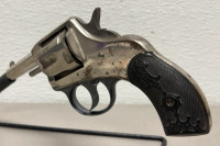 H & R Arms Model The American .32 Caliber Revolver - 2