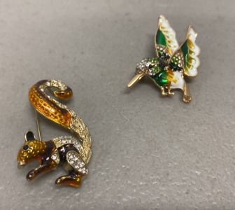 (1) Chipmunk Pin (1) Green Humming Bird Pin