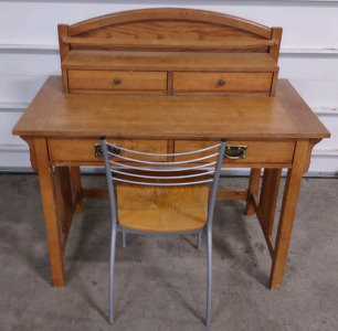 (1) Legend Flaky Oak Desk From 1992 w/4-Drawers & (1) Metal Framed Wooden Seat Chair