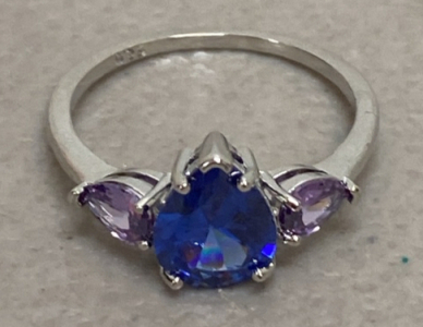 (1) Blue Sapphire + Amethyst .925 Ring