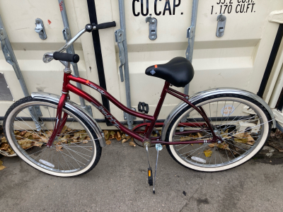 26&rdquo; Huffy Santa Fe Red Bike
