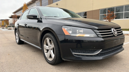 2012 VOLKSWAGEN PASSAT - BACKUP CAMERA!