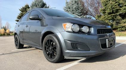 2013 CHEVROLET SONIC - TINTED WINDOWS - MANUAL!