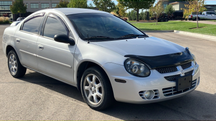 2005 DODGE NEON - 99K MILES - CLEAN!