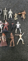 Stars Wars Collectible Figures And Accessories - 2