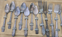 Rogers Silver Utsensil Set In Soft Case - 4