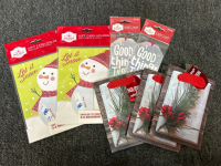 Holiday Gift Bags and Christmas Cards - 3