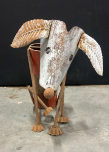 Metal Dog Yard Ornament