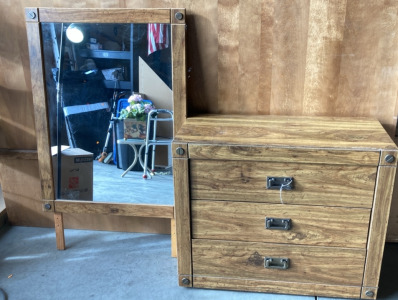 3 Drawer Dresser w/Mirror